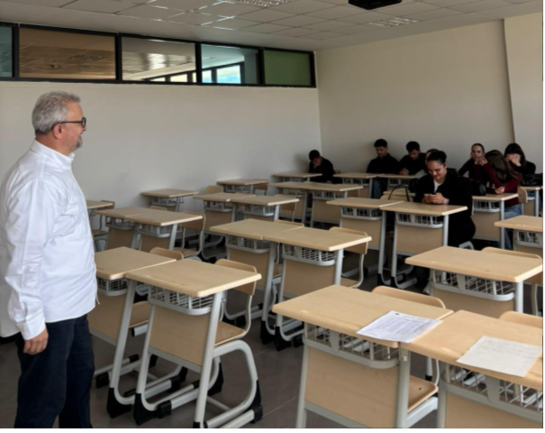 24 Eylül 2026 Tarihinde 2. Sınıf Öğrencilerine Akademik Danışmanlık Bilgilendirme Toplantısı Gerçekleştirildi